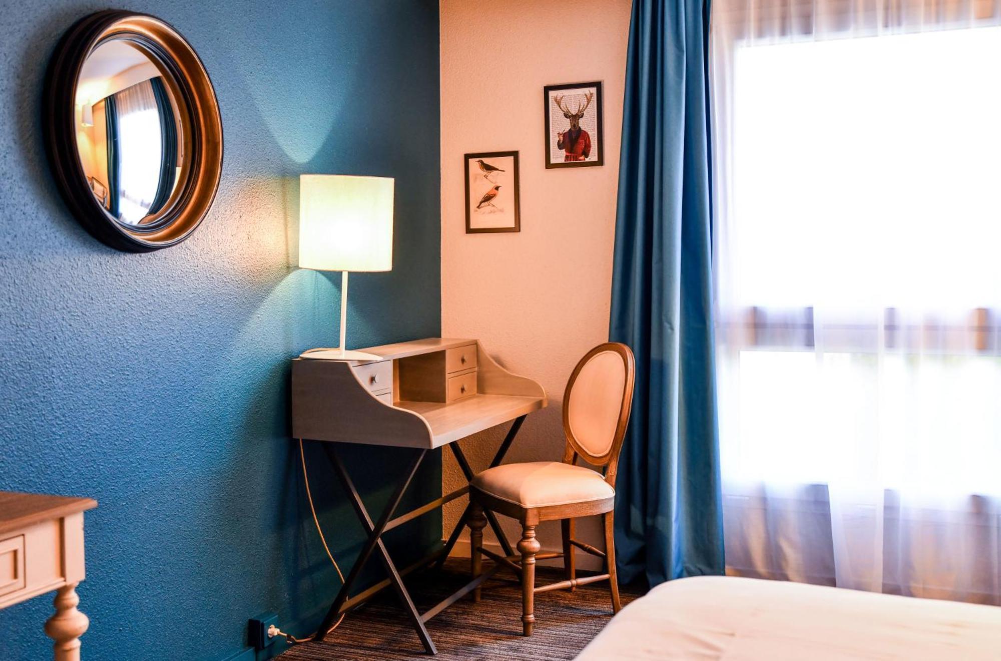 Hotel Mercure Chateau De Фонтенбло Экстерьер фото