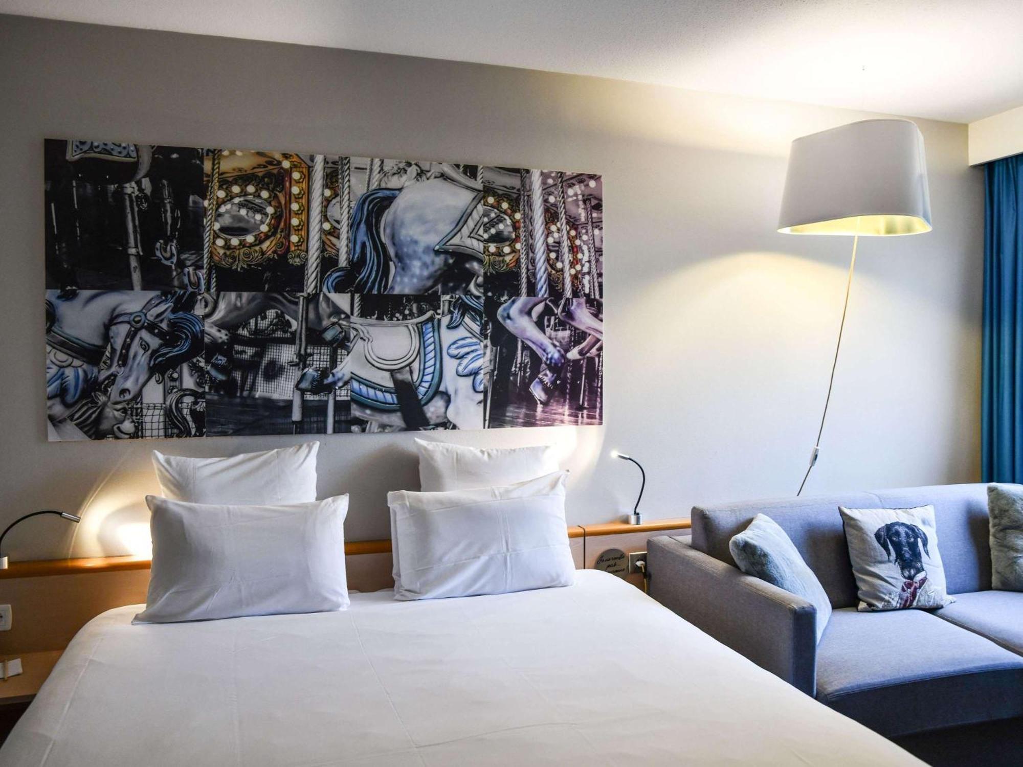 Hotel Mercure Chateau De Фонтенбло Экстерьер фото